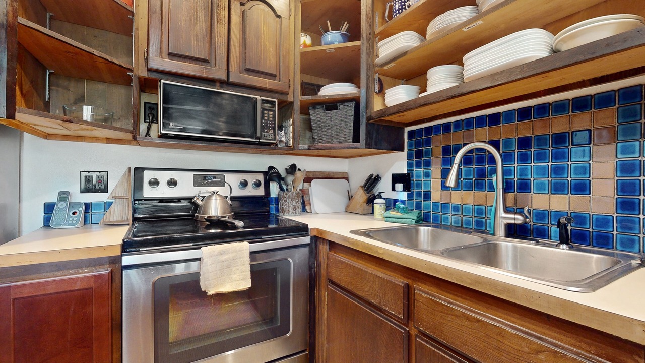 Photo of Kitchen in Hyak