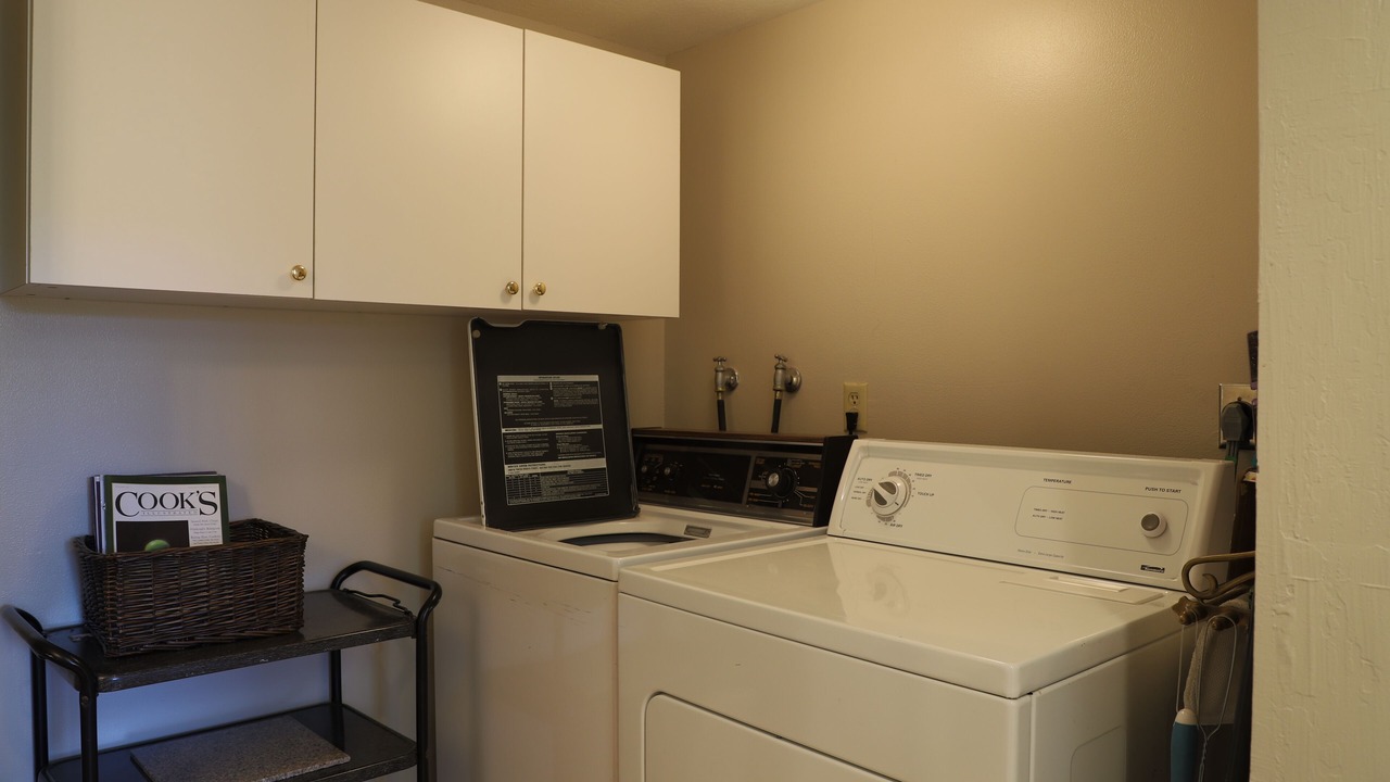 Photo of Bedroom in Lake Forest
