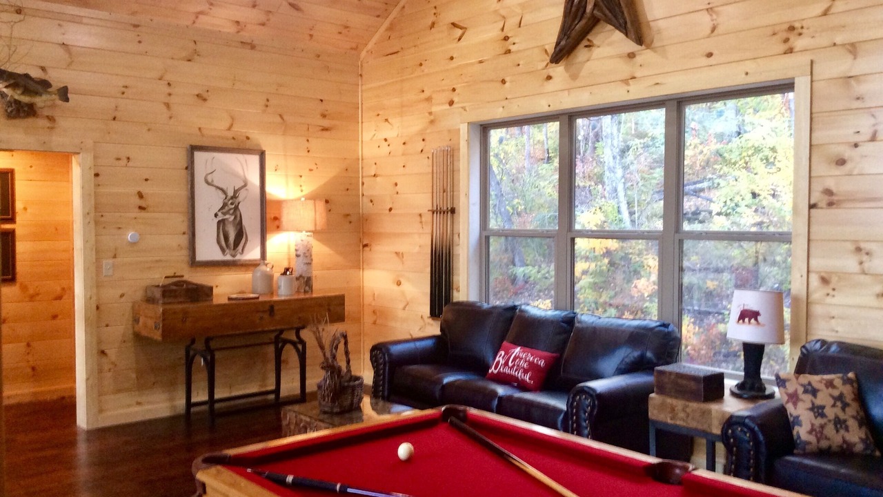 Photo of Bedroom in Gatlinburg