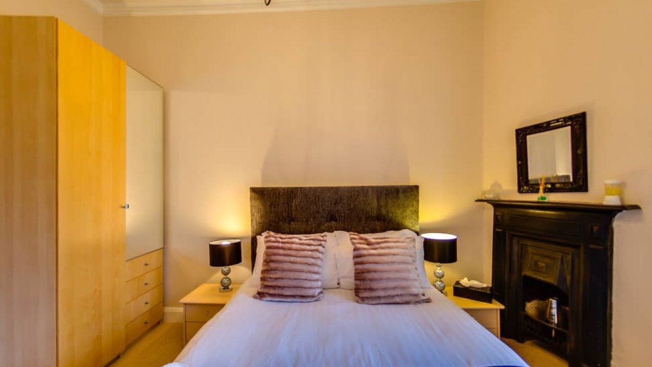 Photo of Others in Marchmont