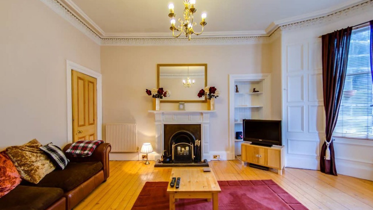 Photo of Livingroom in Marchmont