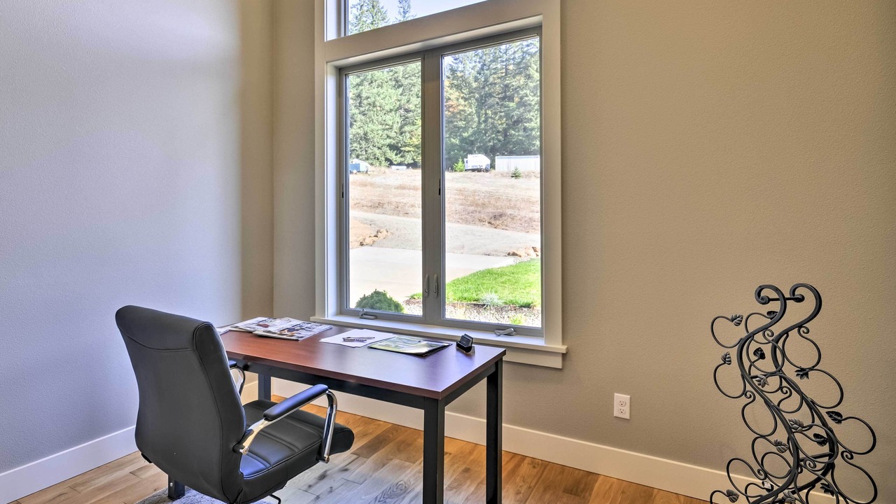 Photo of Others in Gaston