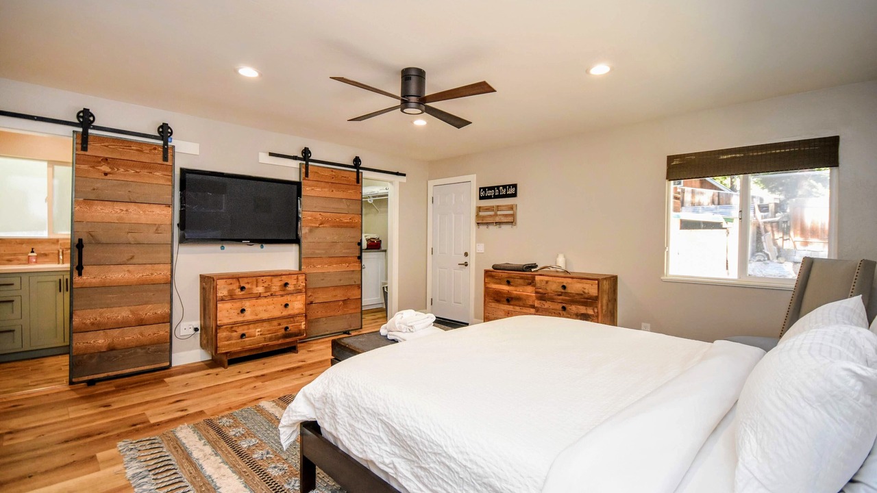 Photo of Bedroom in Kings Beach