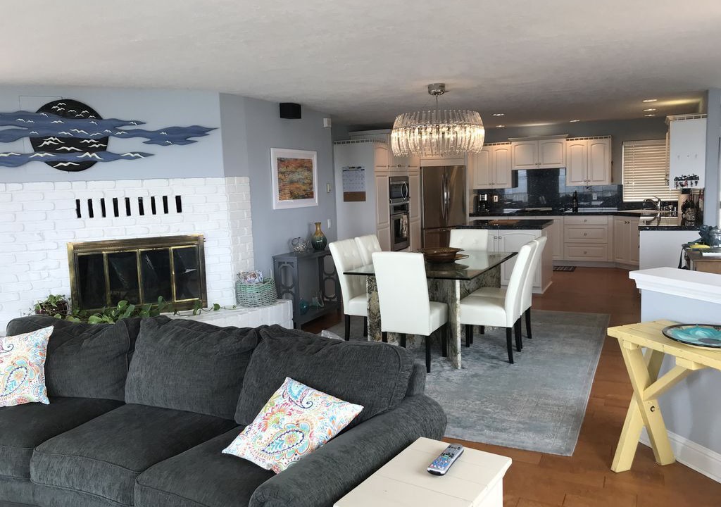 Photo of Bedroom in Crescent City