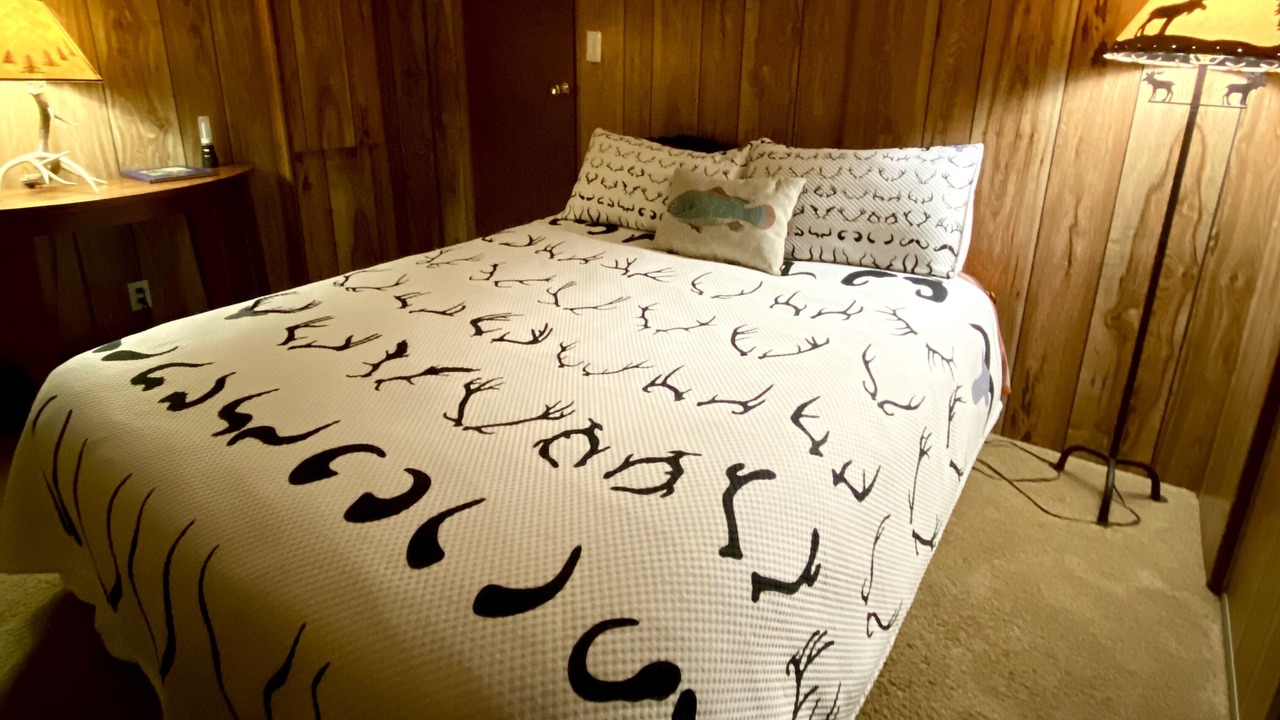 Photo of Bedroom in Darby