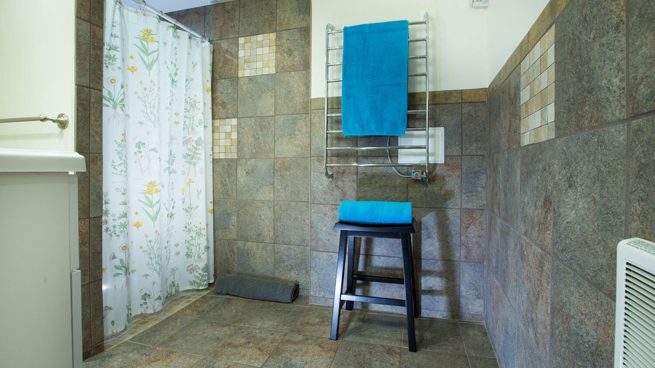 Photo of Others in Multnomah Village