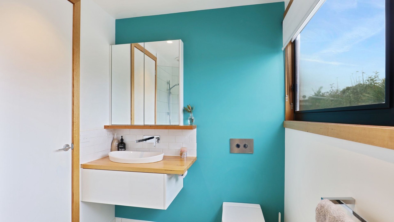 Photo of Bathroom in Inverloch