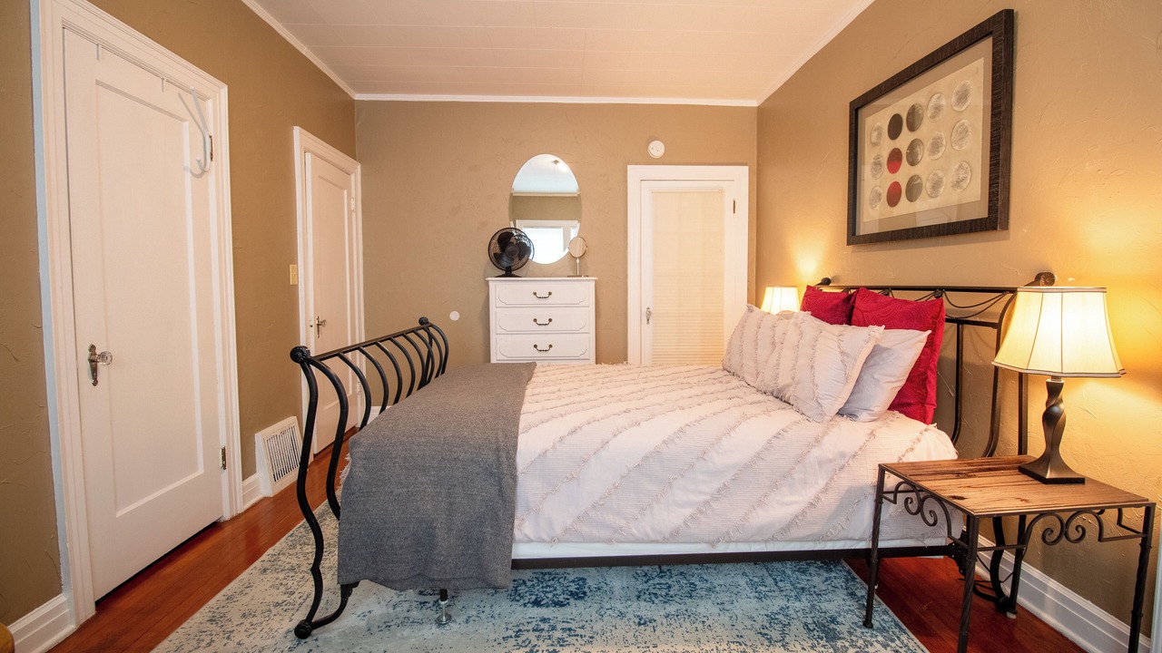 Photo of Bedroom in Central Oklahoma City