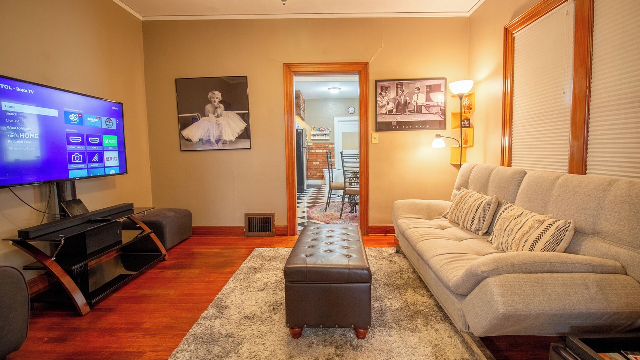 Photo of Livingroom in Central Oklahoma City
