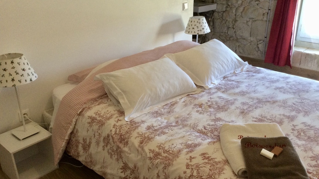 Photo of Bedroom in Tombeboeuf