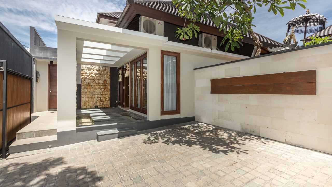 Photo of Outdoor in Sunset Road