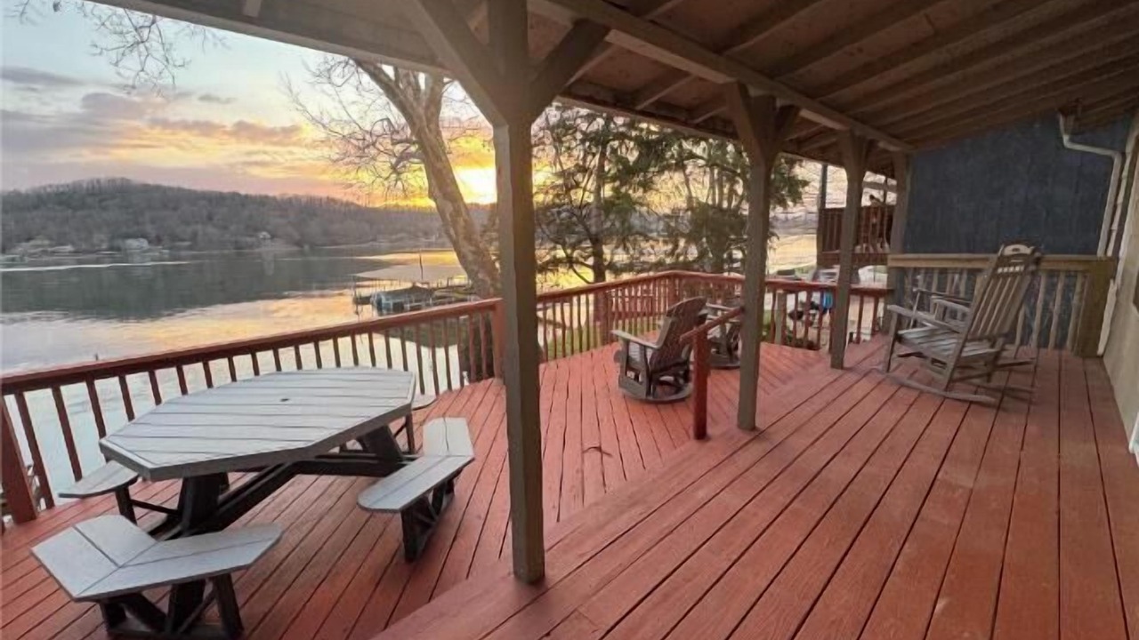 Photo of Patio Balcony in Camdenton