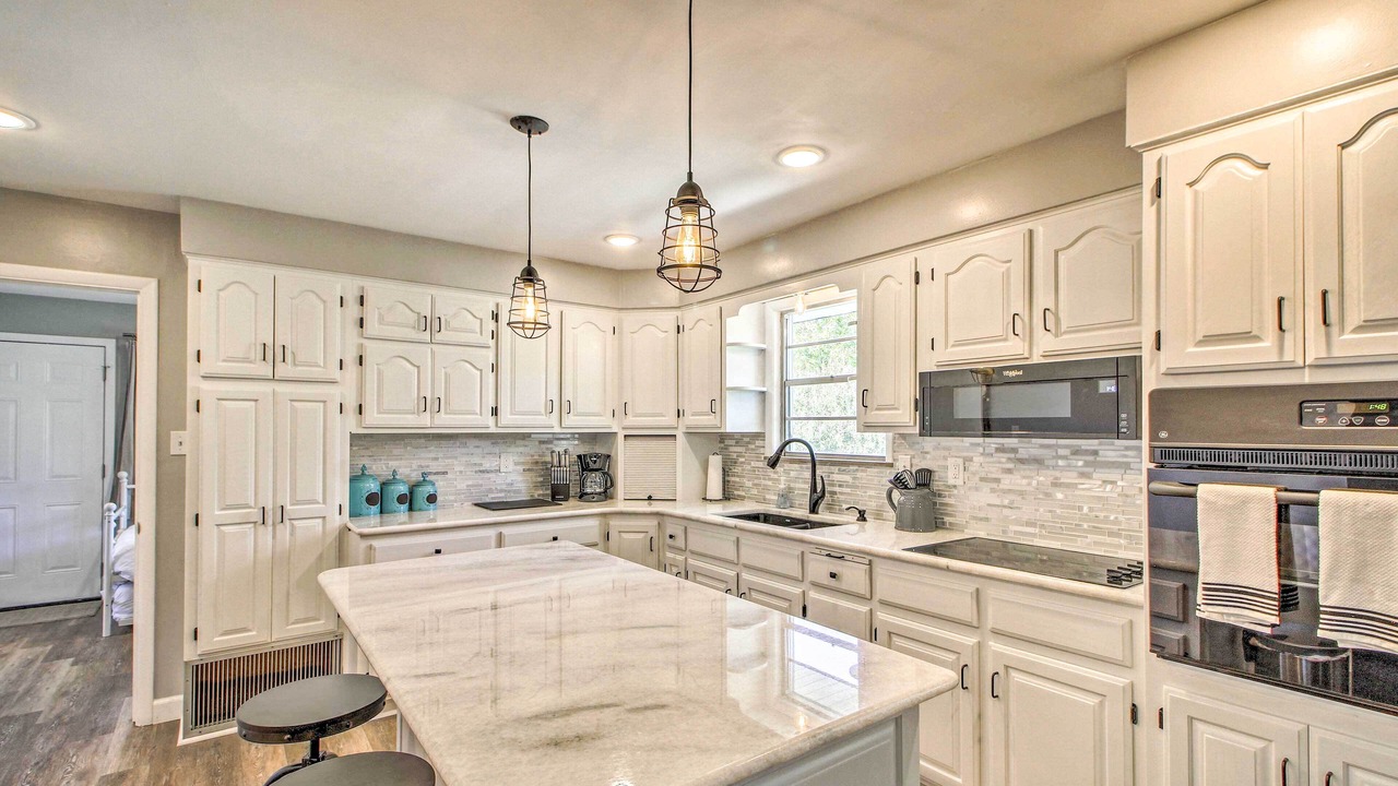 Photo of Kitchen in Lakeview