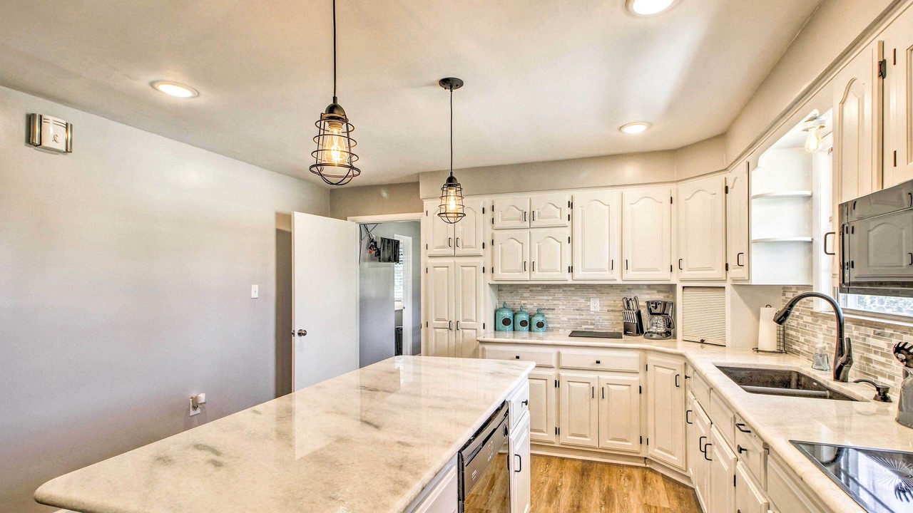Photo of Kitchen in Lakeview