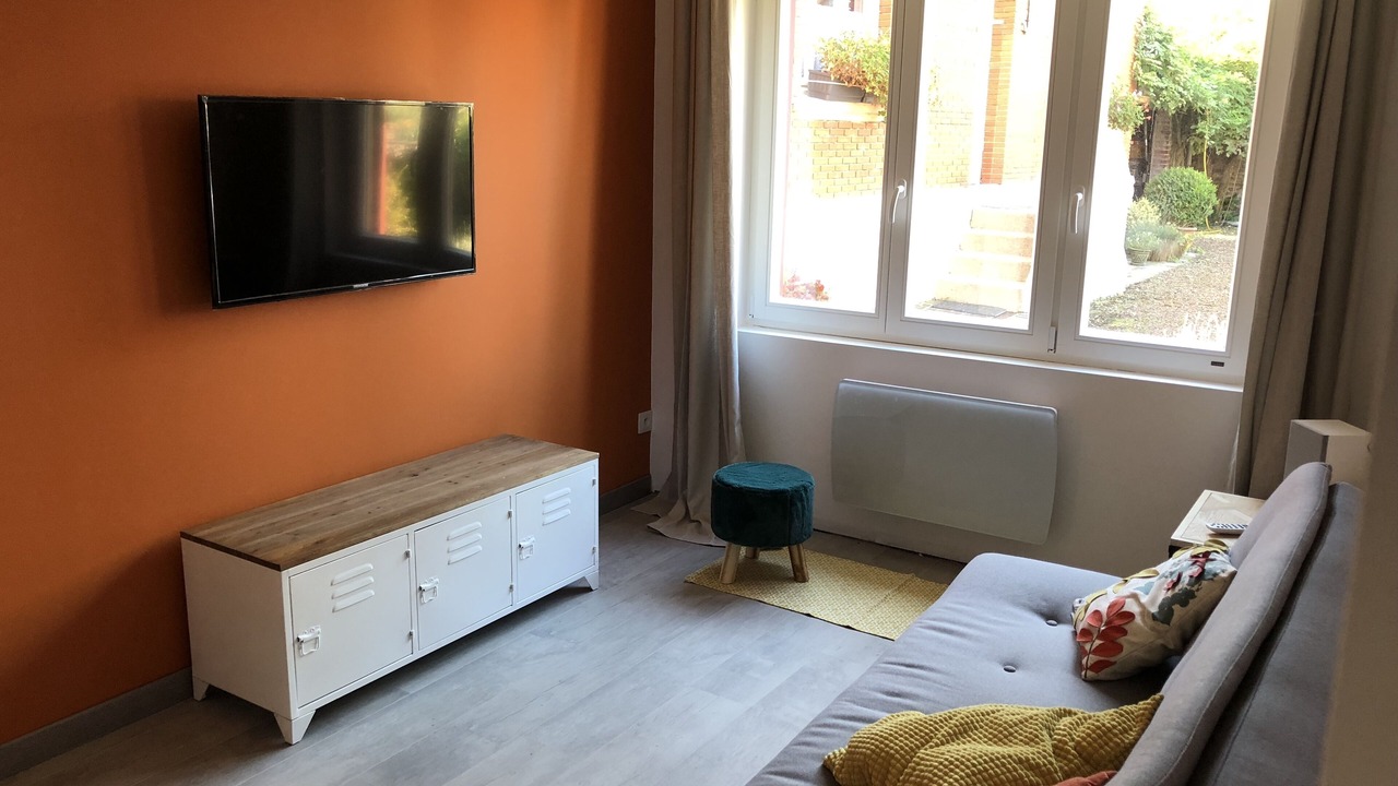 Photo of Livingroom in Nielles-les-Blequin
