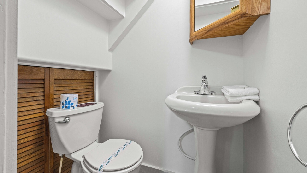 Photo of Bathroom in Seneca Falls