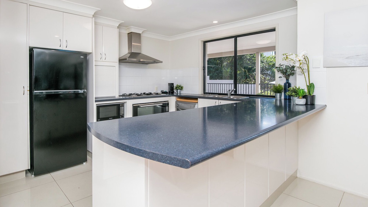 Photo of Kitchen in Broadbeach Waters