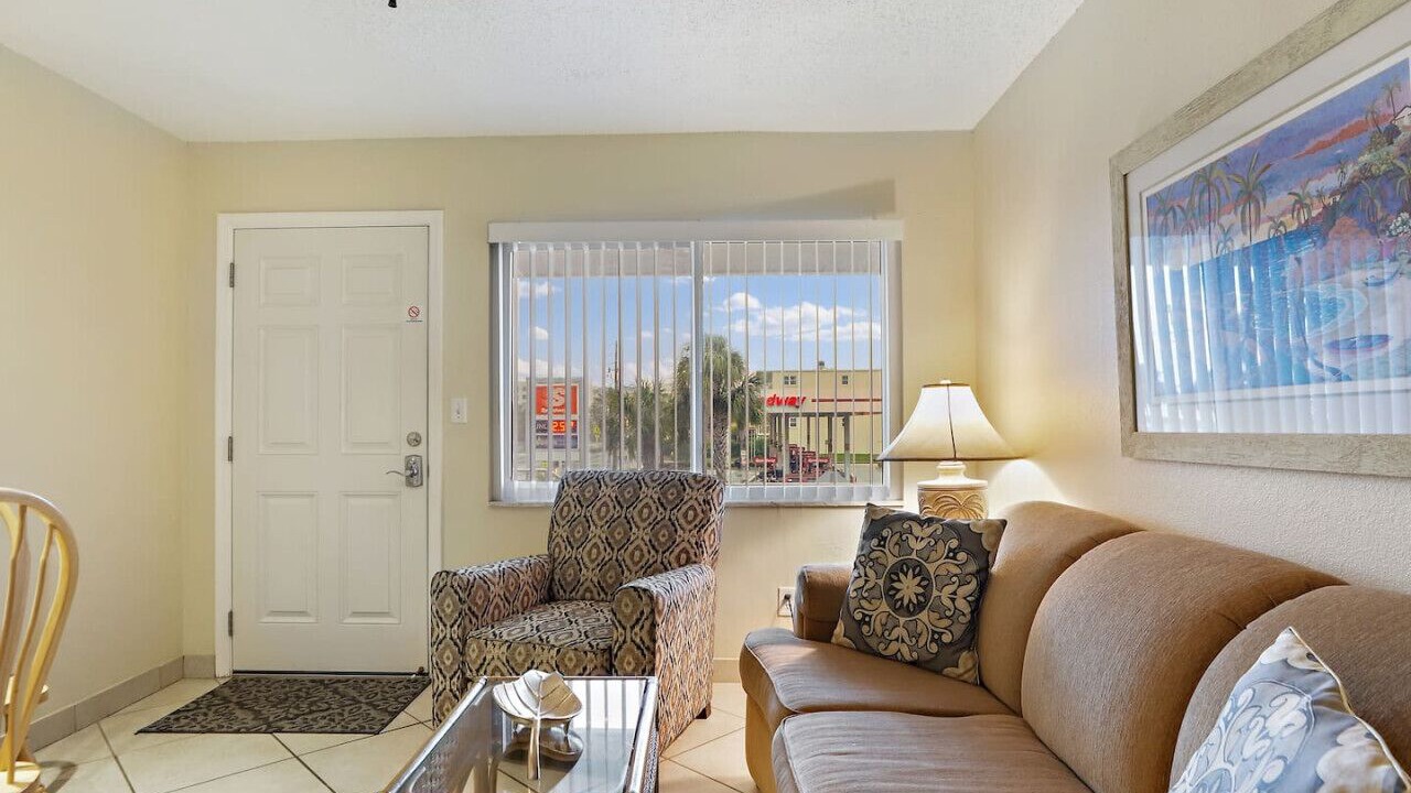 Photo of Livingroom in Madeira Beach