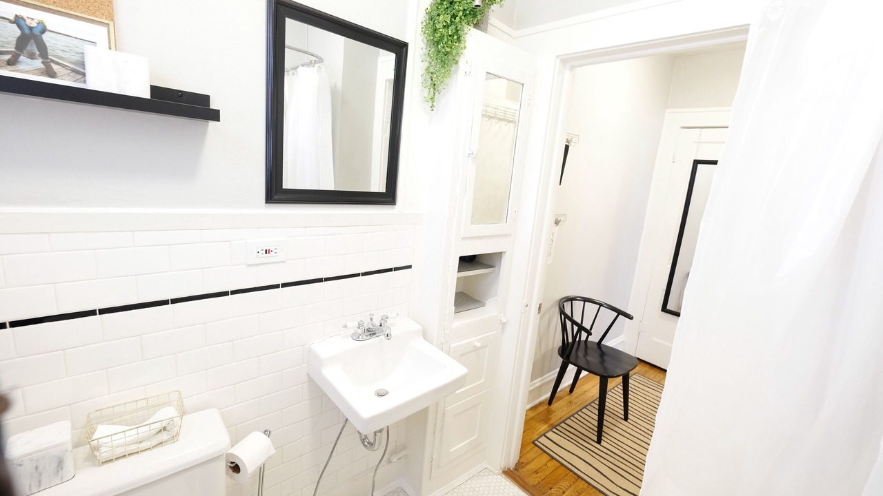 Photo of Bathroom in Lower Greenville