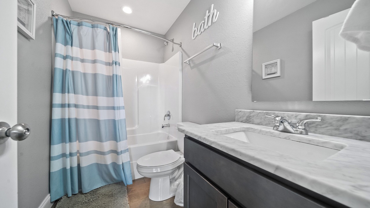 Photo of Bathroom in La Follette