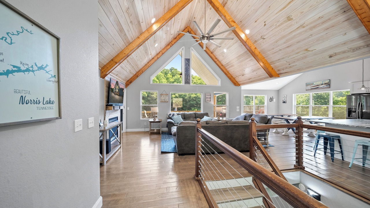 Photo of Livingroom in La Follette