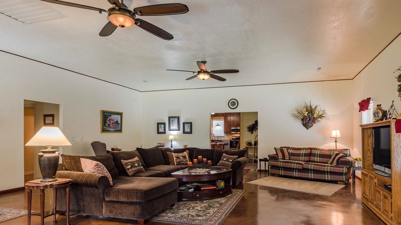 Photo of Livingroom in Huntsville