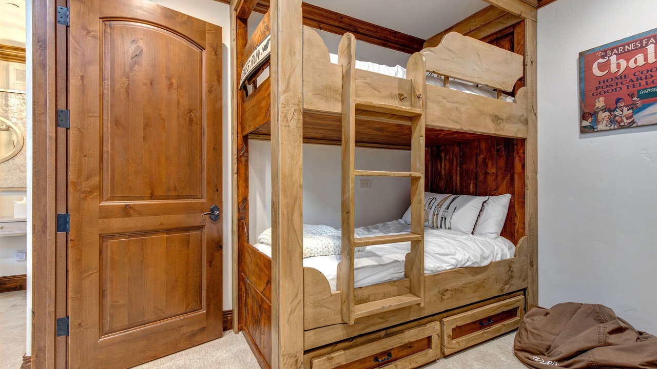 Photo of Bedroom in Empire Pass