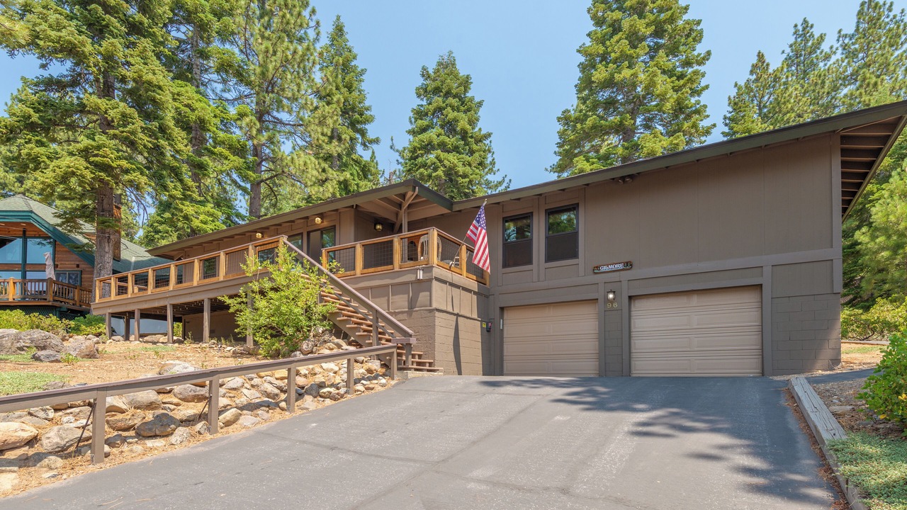 Photo of Outdoor in Lake Forest