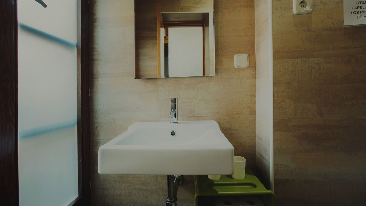 Photo of Bathroom in Toledo City Center