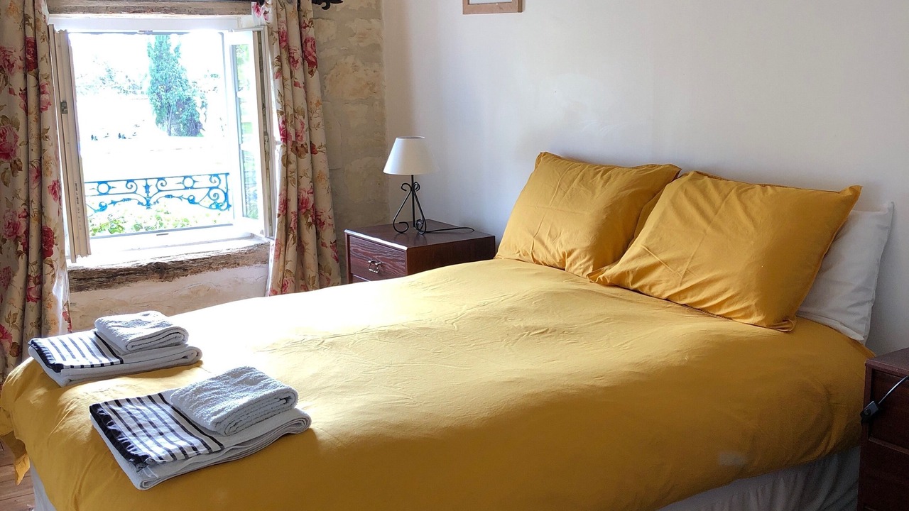 Photo of Bedroom in Duil-sur-le-Mignon