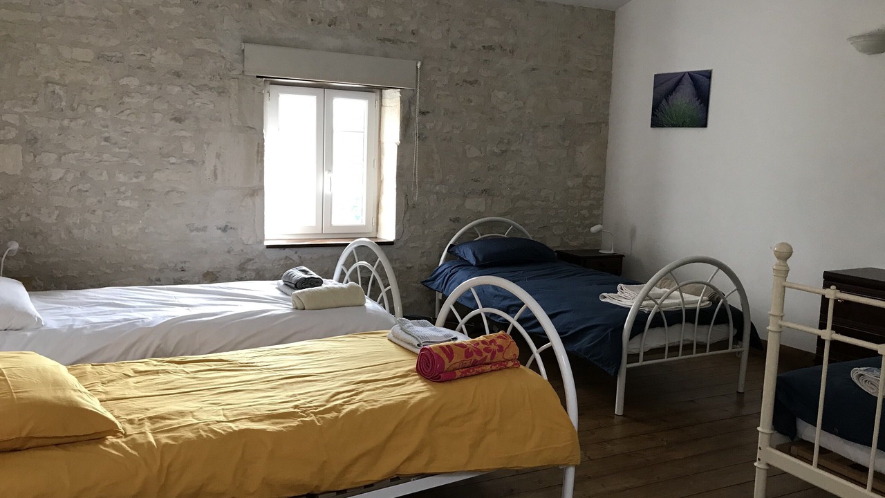 Photo of Bedroom in Duil-sur-le-Mignon
