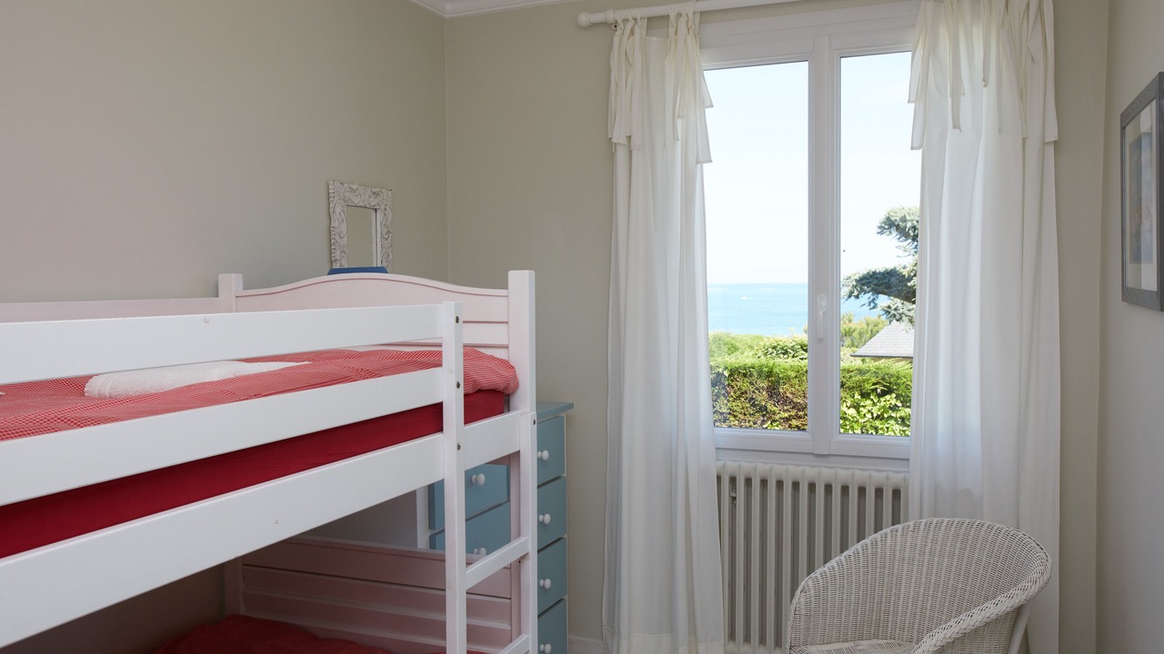 Photo of Bedroom in Saint-Quay-Portrieux