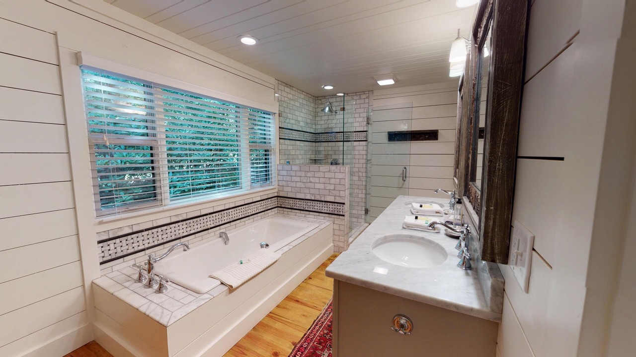 Photo of Bathroom in Highlands