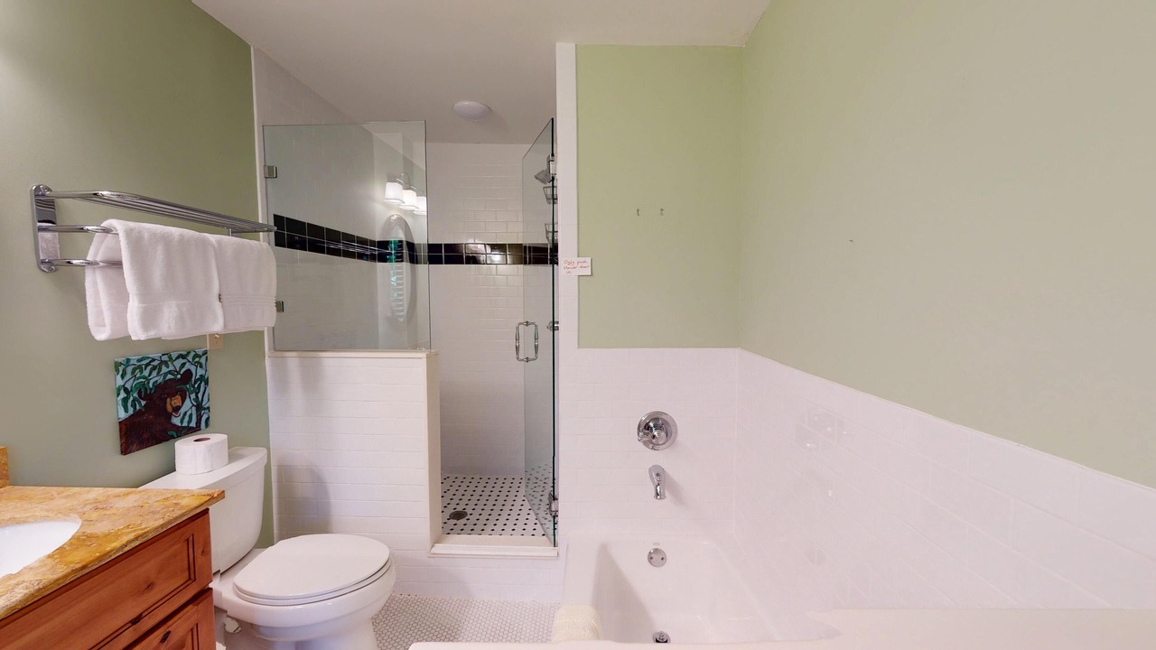 Photo of Bathroom in Highlands