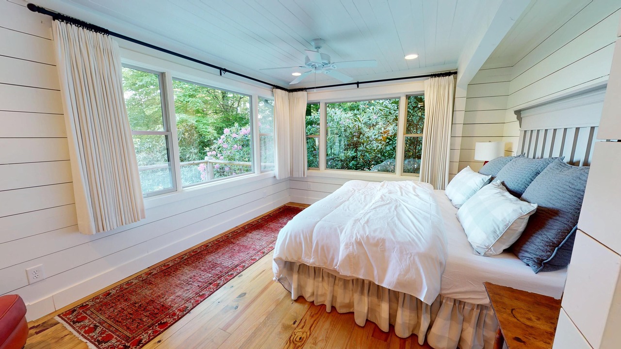 Photo of Bedroom in Highlands