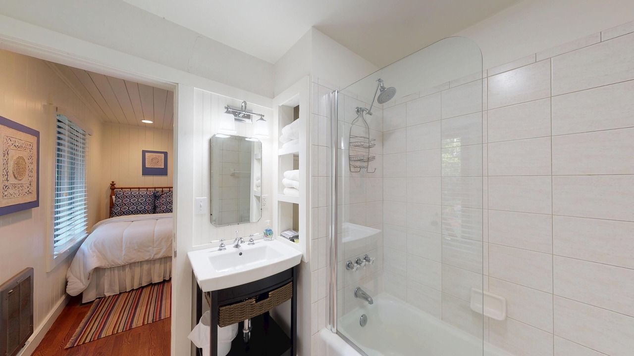 Photo of Bathroom in Highlands