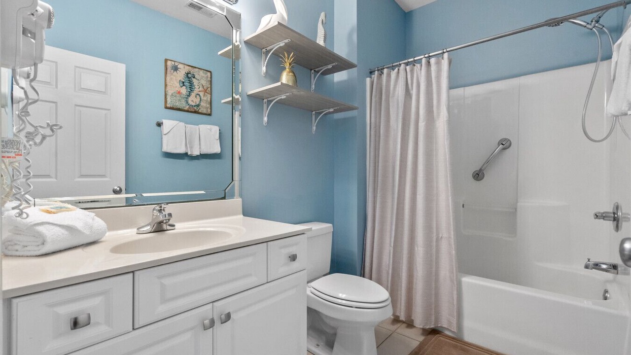 Photo of Bathroom in Sea Trail