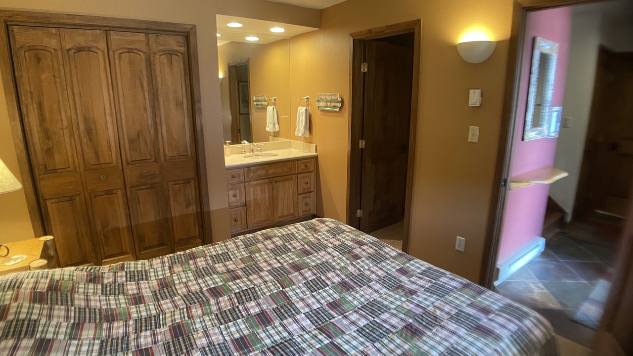 Photo of Bedroom in Mount Crested Butte