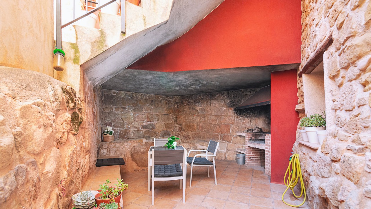 Photo of Outdoor in Lledo