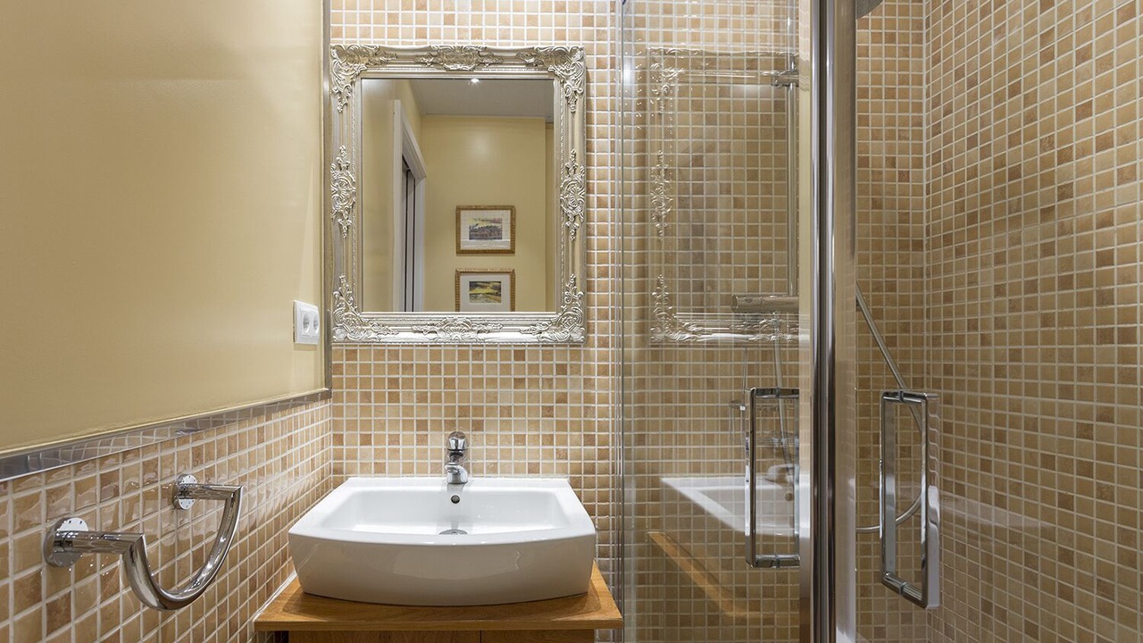 Photo of Bathroom in L'Antiga Esquerra de l'Eixample