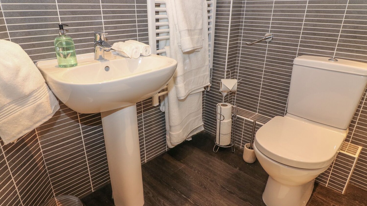 Photo of Bathroom in Ingleton