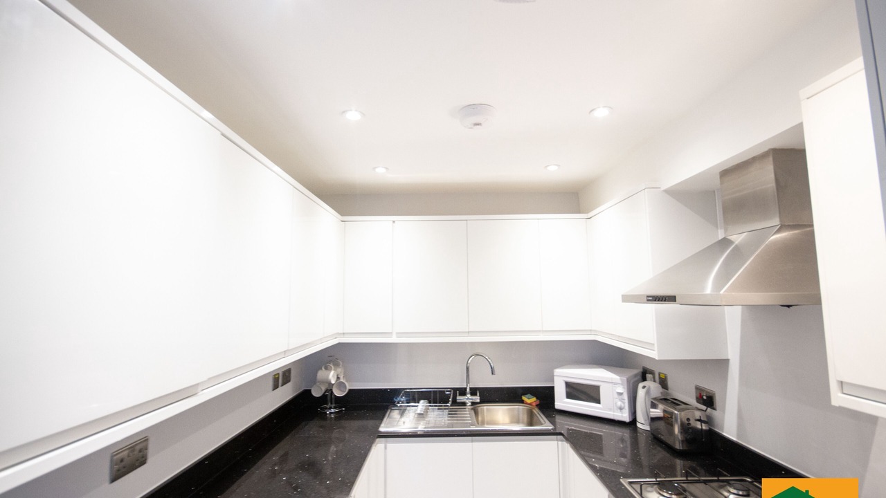 Photo of Kitchen in Yiewsley