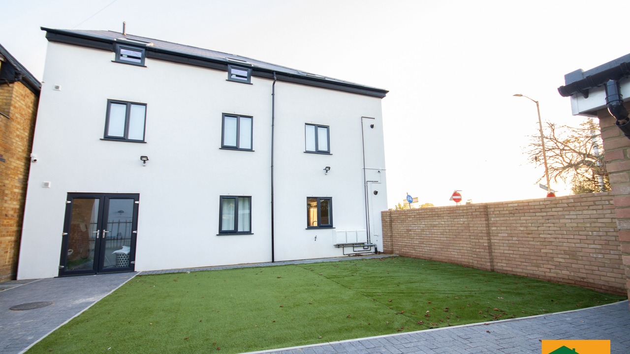 Photo of Outdoor in Yiewsley