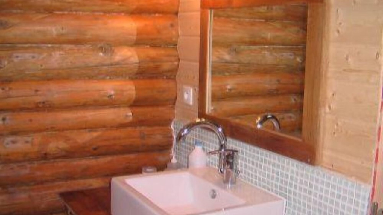 Photo of Bathroom in Aromas