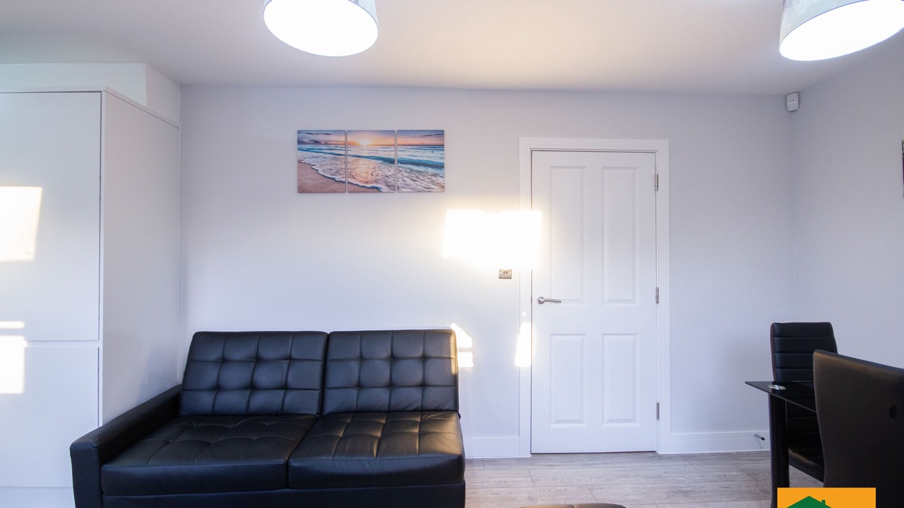 Photo of Livingroom in Yiewsley