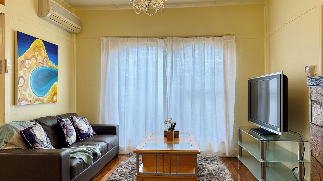 Photo of Livingroom in Rosebud