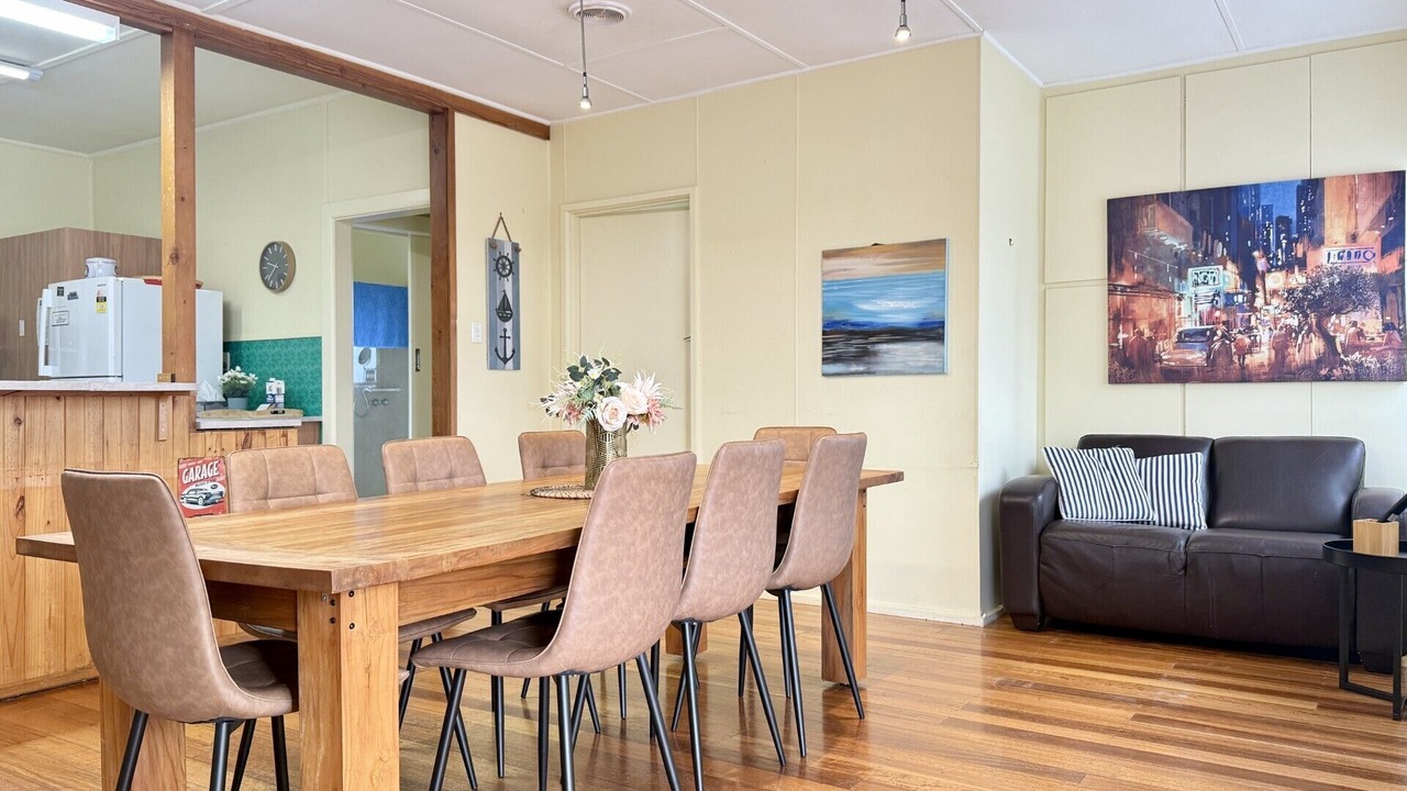 Photo of Others in Rosebud