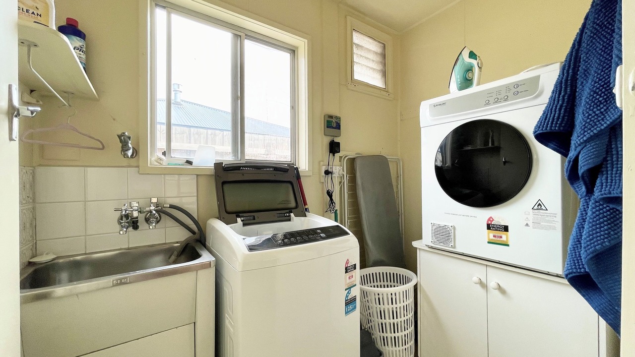 Photo of Others in Rosebud