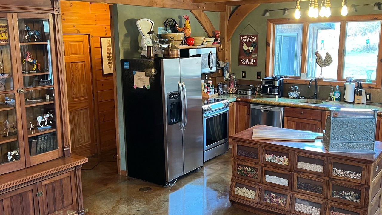 Photo of Kitchen in Pocono Lake