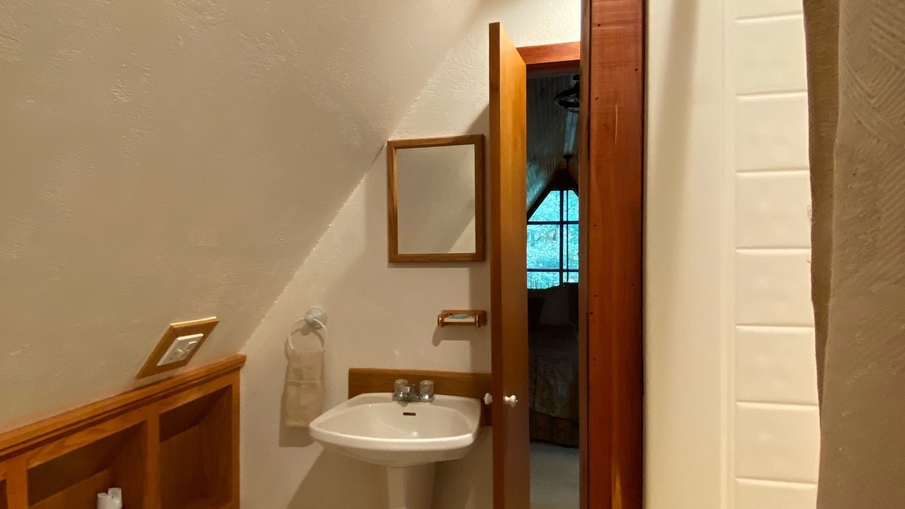 Photo of Bathroom in Smithville